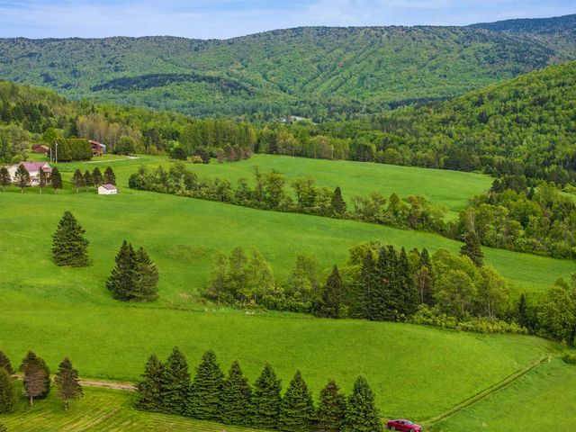 Kings Highway, Colebrook, NH 03576