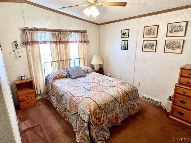 464 Jim Kelly Drive, Lockport Town, NY 14094