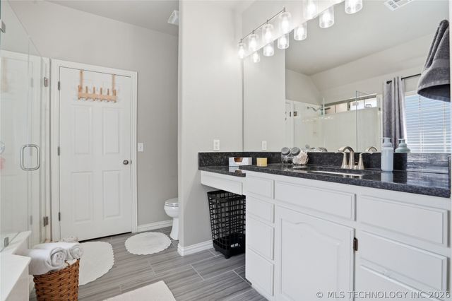 1700 N 1st Street, Broken Arrow, OK 74012