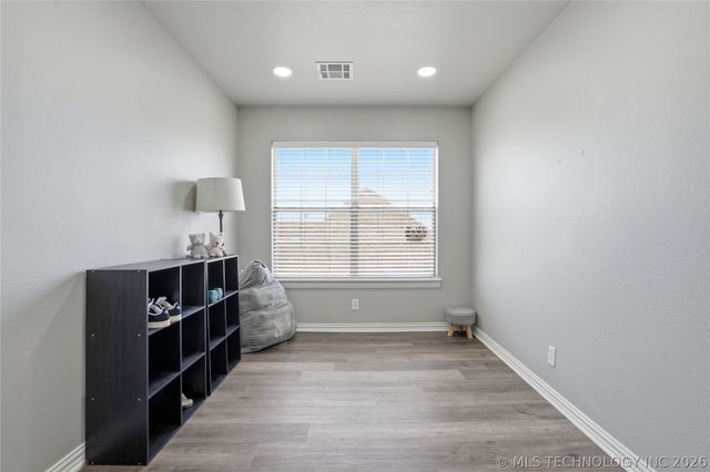 1700 N 1st Street, Broken Arrow, OK 74012