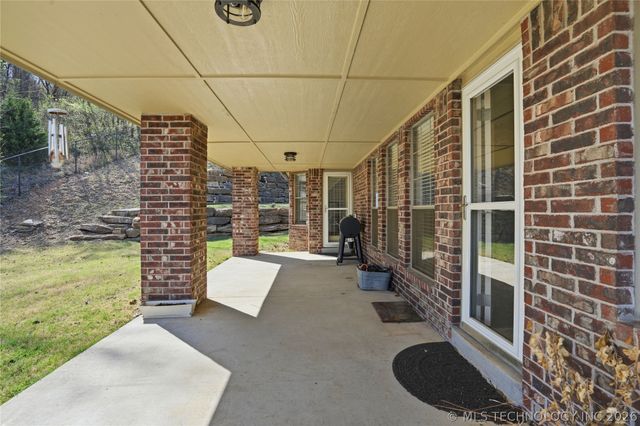 1700 N 1st Street, Broken Arrow, OK 74012