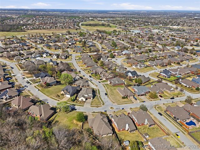 1700 N 1st Street, Broken Arrow, OK 74012