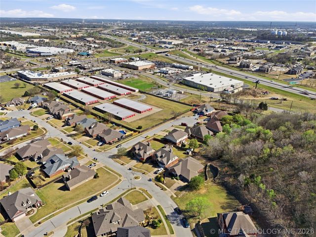 1700 N 1st Street, Broken Arrow, OK 74012