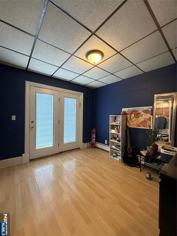 373 McKinley Street, Fairview, NJ 07022