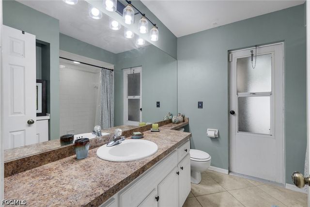 13481 Red Maple CIR, North Fort Myers, FL 33903