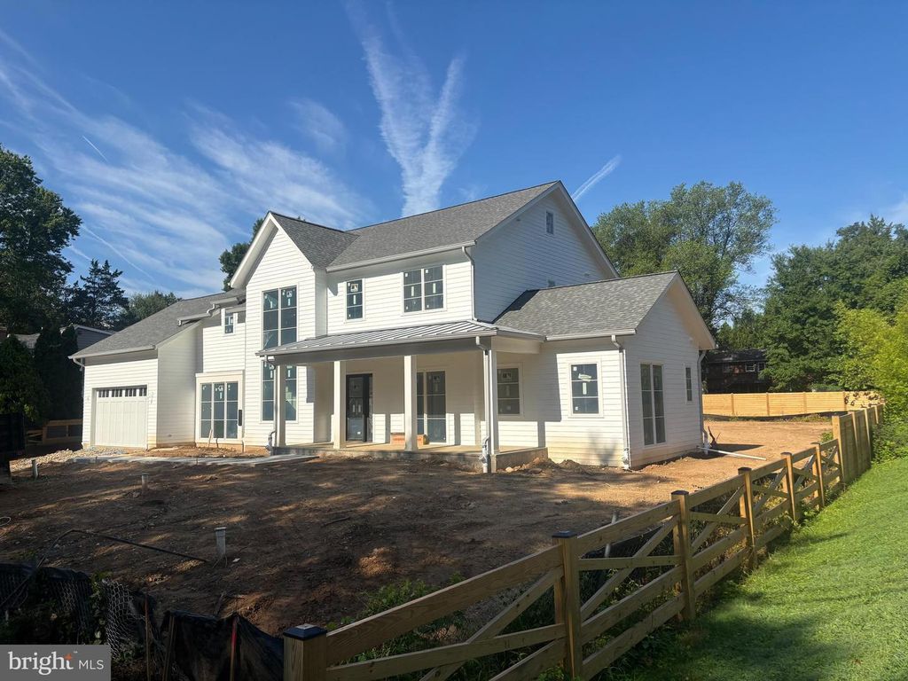 6514 76TH ST, Cabin John, MD 20818