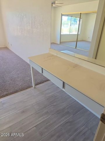 11226 S TOMI Drive, Phoenix, AZ 85044