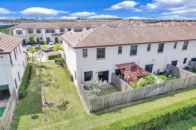 10031 SW 228th Ter, Miami, FL 33190