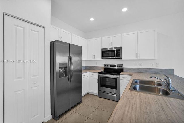 10031 SW 228th Ter, Miami, FL 33190