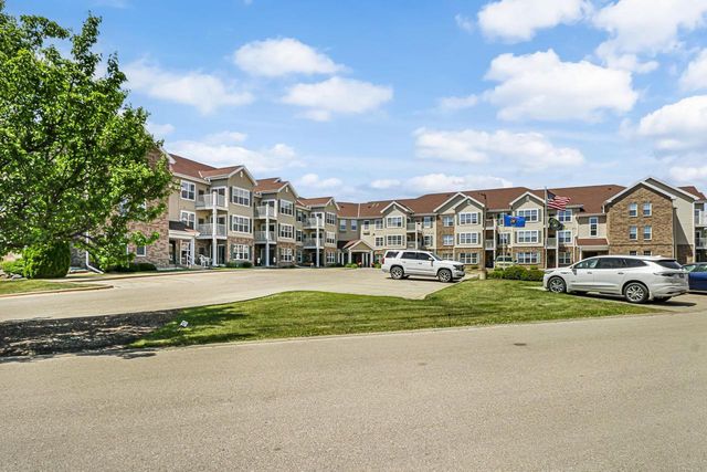 6801 Parkside Circle, Windsor, WI 53532