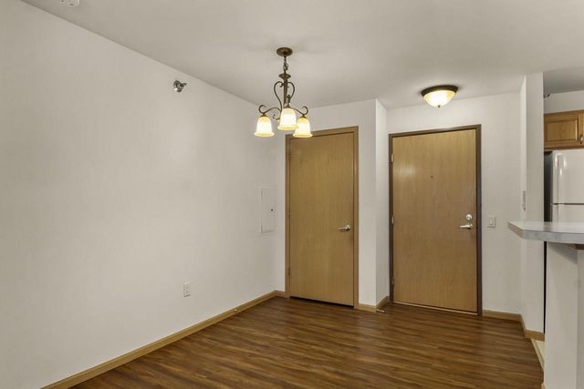 6801 Parkside Circle, Windsor, WI 53532