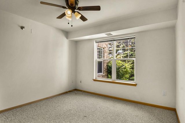 6801 Parkside Circle, Windsor, WI 53532