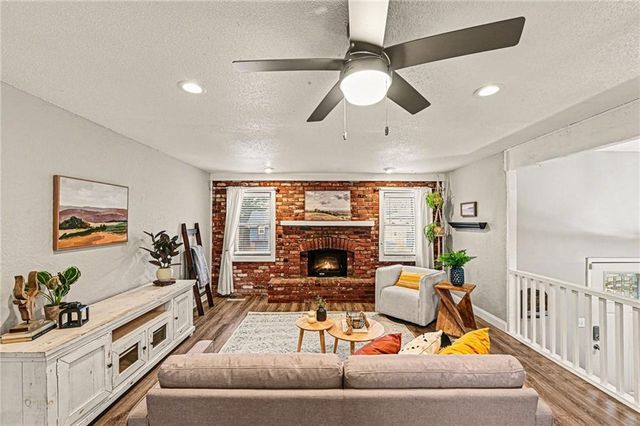 12513 Monroe Avenue, Grandview, MO 64030