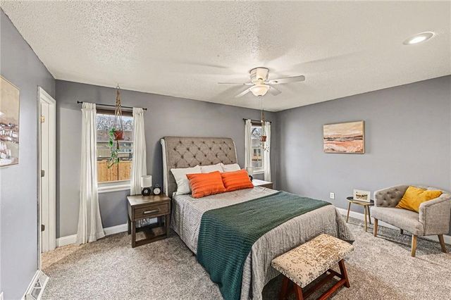 12513 Monroe Avenue, Grandview, MO 64030