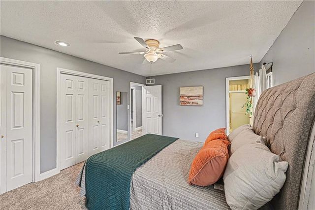 12513 Monroe Avenue, Grandview, MO 64030