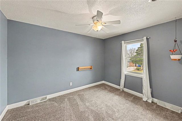 12513 Monroe Avenue, Grandview, MO 64030