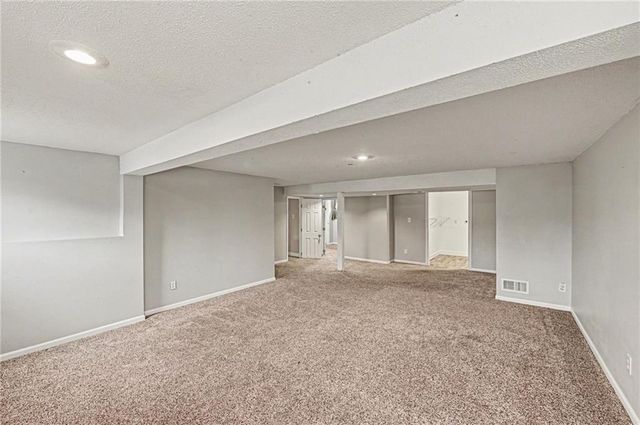 12513 Monroe Avenue, Grandview, MO 64030