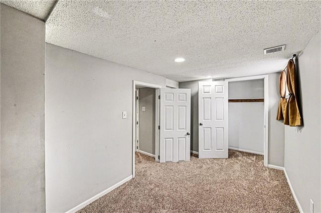 12513 Monroe Avenue, Grandview, MO 64030