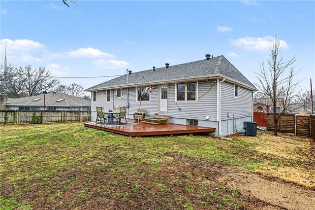 12513 Monroe Avenue, Grandview, MO 64030