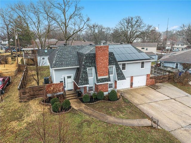 12513 Monroe Avenue, Grandview, MO 64030