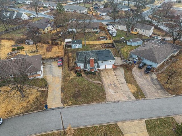 12513 Monroe Avenue, Grandview, MO 64030