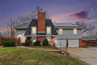 12513 Monroe Avenue, Grandview, MO 64030