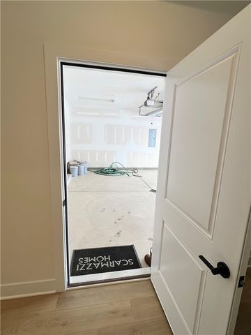 107 Hemingway Lane, Coraopolis, PA 15108