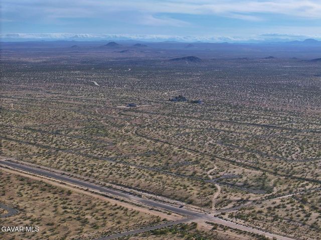 27601 Clarence Street, California City, CA 93505