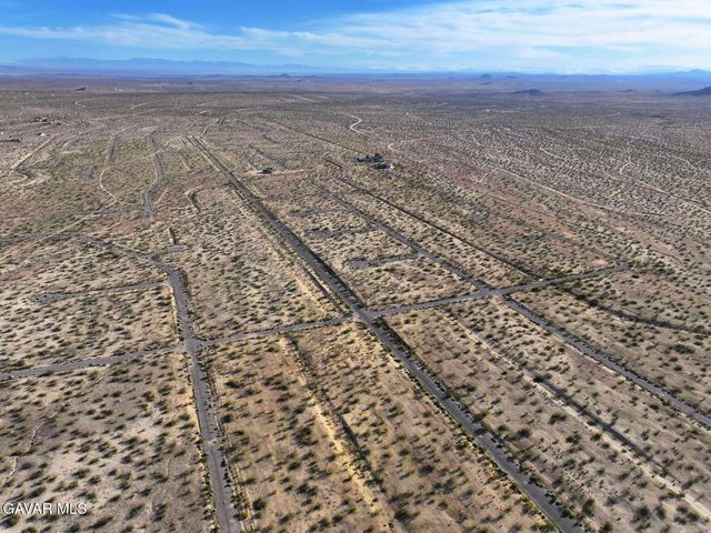 27601 Clarence Street, California City, CA 93505