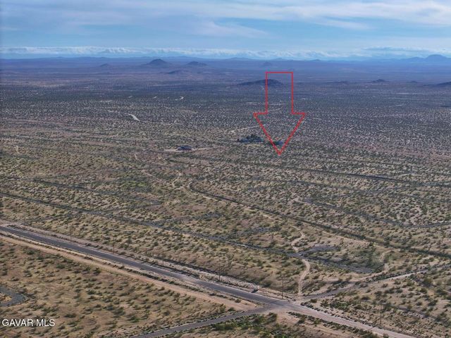 27601 Clarence Street, California City, CA 93505