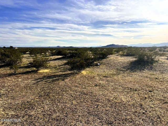27601 Clarence Street, California City, CA 93505