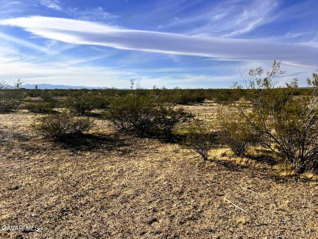 27601 Clarence Street, California City, CA 93505