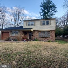 12 INDEPENDENCE BLVD, Lawnside, NJ 08045