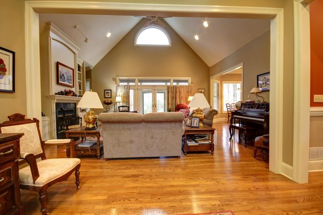 171 Brookview Lane, London, KY 40744