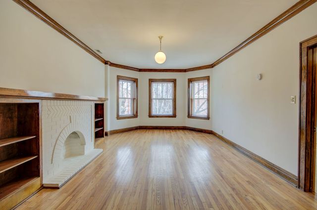 2704 N Mildred Avenue 2F, Chicago, IL 60614