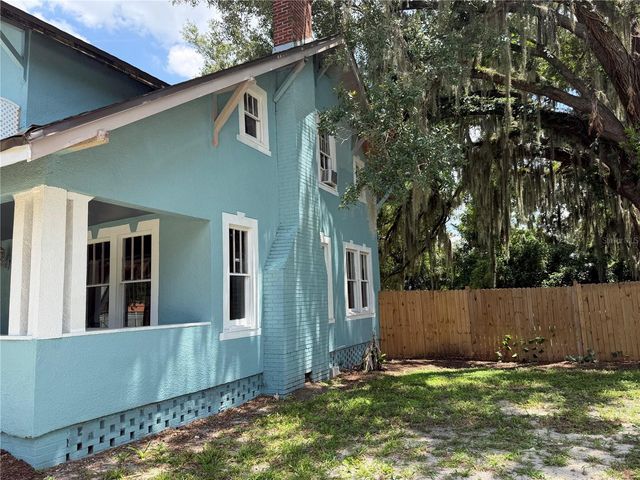 444 AVENUE B NE, Winter Haven, FL 33881