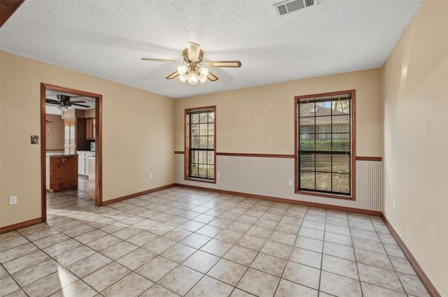 200 Cove View Drive, Trinity, TX 75862