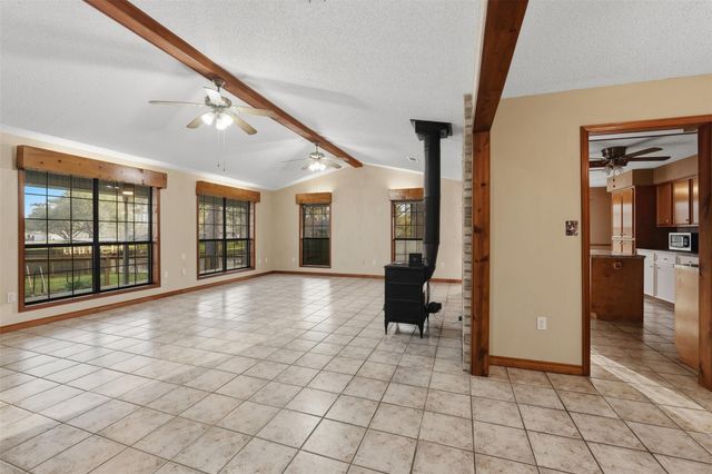 200 Cove View Drive, Trinity, TX 75862