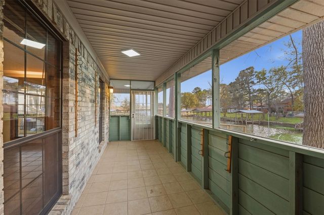 200 Cove View Drive, Trinity, TX 75862