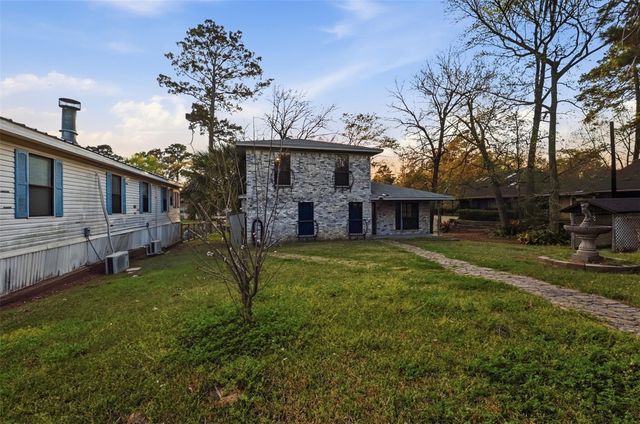 200 Cove View Drive, Trinity, TX 75862