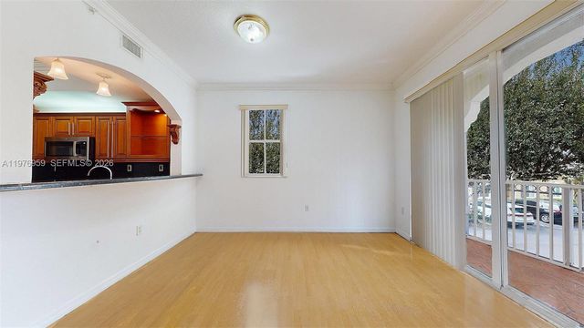 8980 W Flagler St 201, Miami, FL 33174