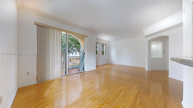 8980 W Flagler St 201, Miami, FL 33174