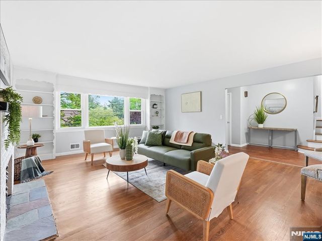 2 Linden Avenue, West Orange, NJ 07052