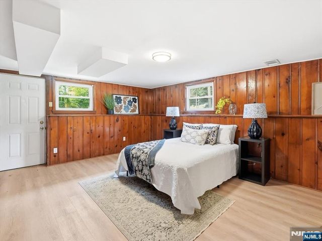 2 Linden Avenue, West Orange, NJ 07052