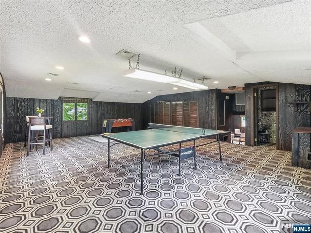 2 Linden Avenue, West Orange, NJ 07052