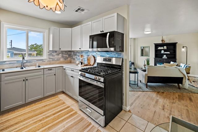 1524 Luxton Street, Seaside, CA 93955