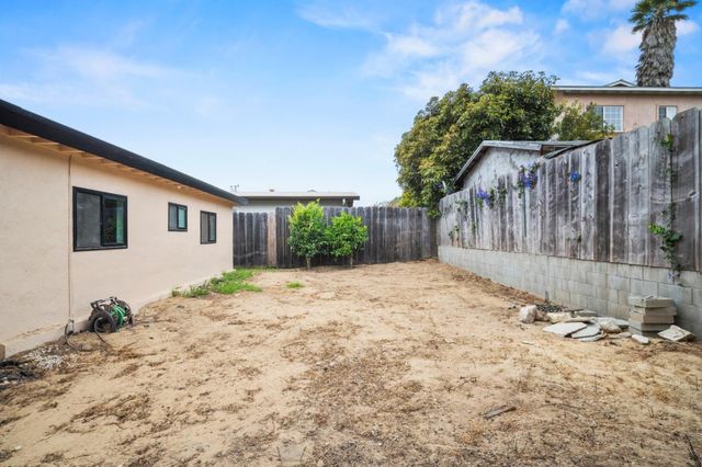 1524 Luxton Street, Seaside, CA 93955
