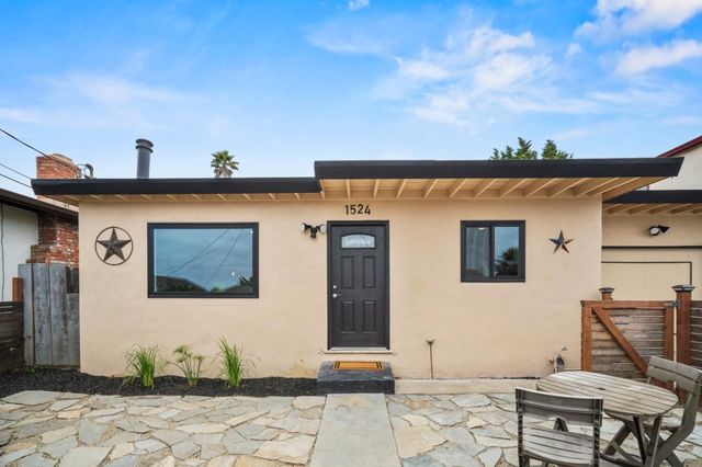 1524 Luxton Street, Seaside, CA 93955