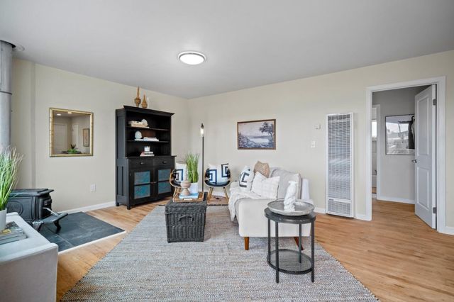 1524 Luxton Street, Seaside, CA 93955