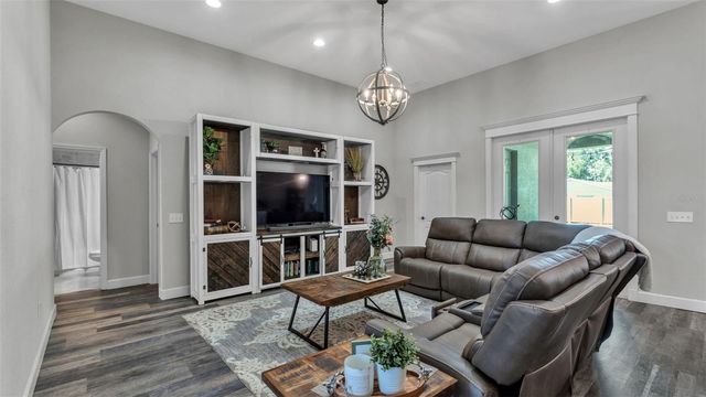 254 KISSENGEN PARK DRIVE, Bartow, FL 33830